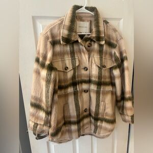 Plaid Faux Fur American Eagle  Jacket‎